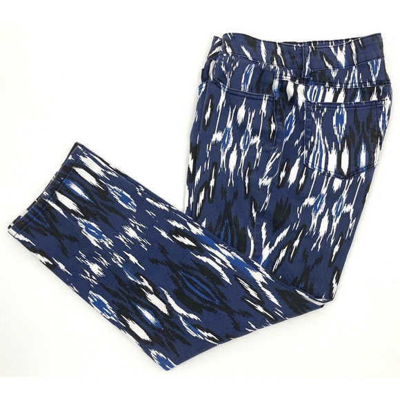 Su & Lola Lightweight Southwestern Aztec Stretch Ankle Crop Jeans - Picture 6 of 9